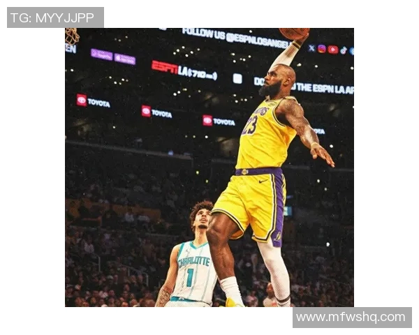 2017年12月10日湖人与黄蜂激战回顾:精彩瞬间与比赛亮点分析 2017年12月10日湖人与黄蜂激战回顾:精彩瞬间与比赛亮点分析