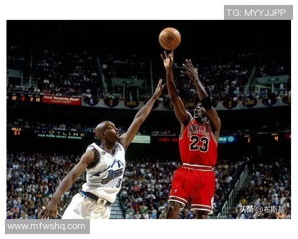 回顾2001年湖人与公牛的经典对决时刻与篮球传奇的交锋 回顾2001年湖人与公牛的经典对决时刻与篮球传奇的交锋